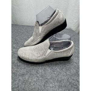SAS Dream Slip On Loafers Shoes Premium Leather Ivory & Silver Women's Size 8.5N